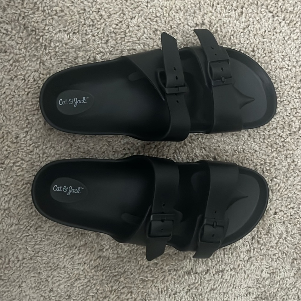 Cat & Jack sandals
